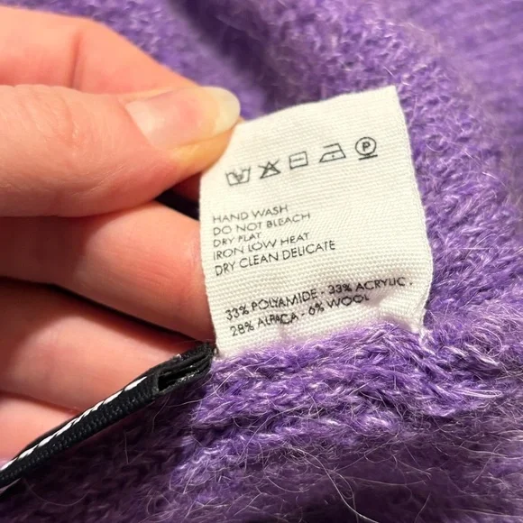 Jacquemus La Maille Pau Purple Alpaca Wool Asymmetrical Button Sweater Size 38 - Picture 11 of 11